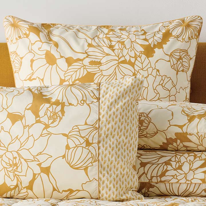 Minnie Continental Pillowcases